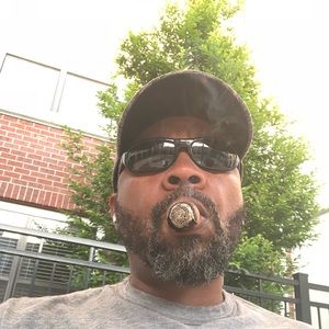 Meet your Posher, James